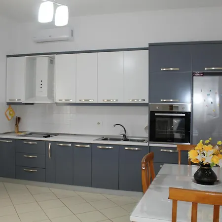 Diar Sea House
